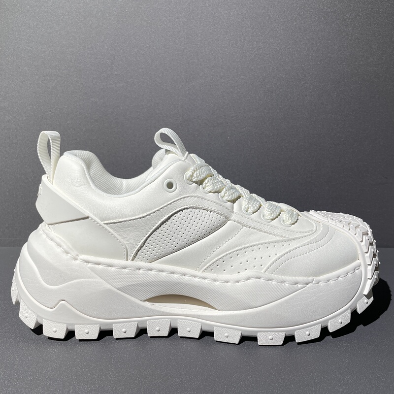 Trendy First-Layer Cowhide Thick-Soled Sneakers with a 5.5cm Height Increase, European Designer Style White Dad Shoes
