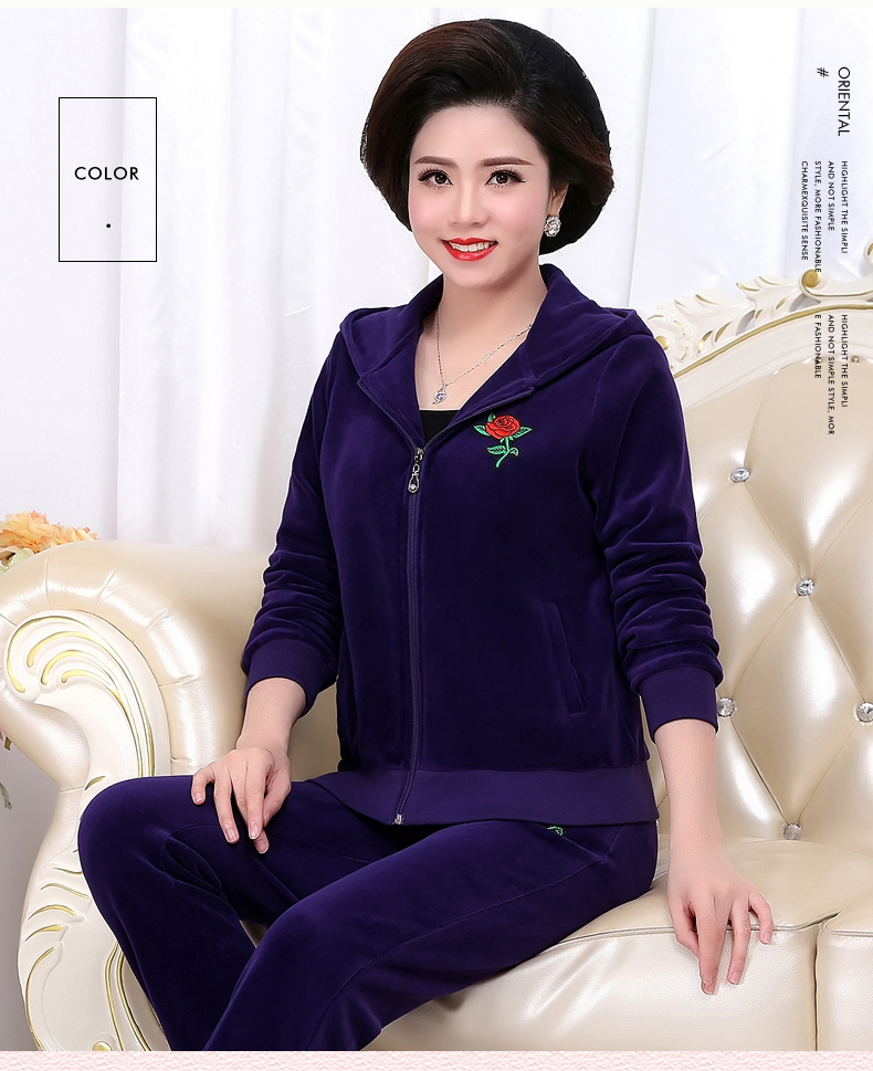 Mùa xuân và mùa thu 2019 mẹ vàng nhung thể thao trung niên phù hợp với nữ trung niên kích thước lớn thời trang giản dị ba mảnh - Quần áo của mẹ áo kiểu tuổi 60