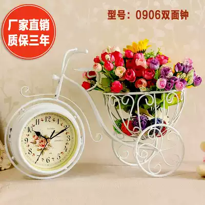 Nordic pastoral style wrought iron clock Desktop clock table clock Bedroom silent living room clock decoration table clock clock creativity