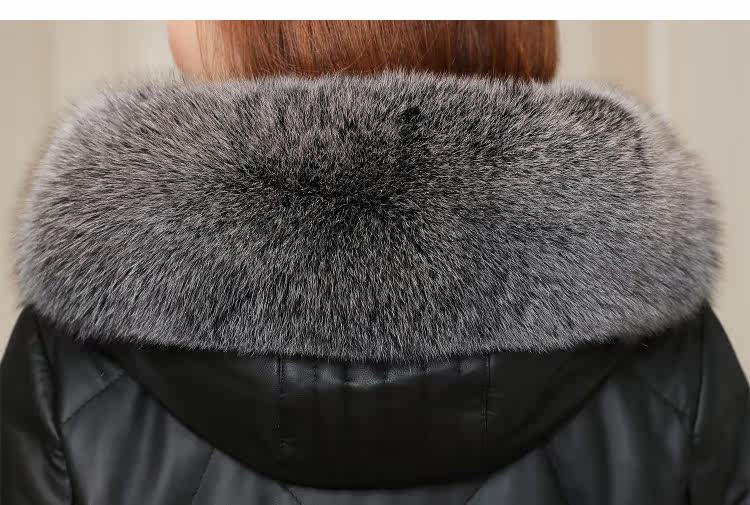 Кожаная куртка 真皮羽绒服女中长款宽松显瘦2020冬新款妈妈装海宁绵羊皮皮衣外套 Eternal statue