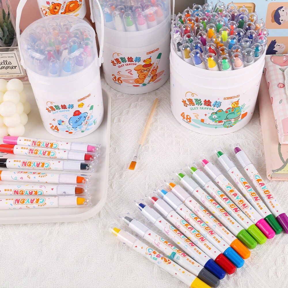 ペイントボール、食品グレードのクレヨン、オイルパステル、回転式ブラシ。子供や学生に適しており、水洗い可能です。