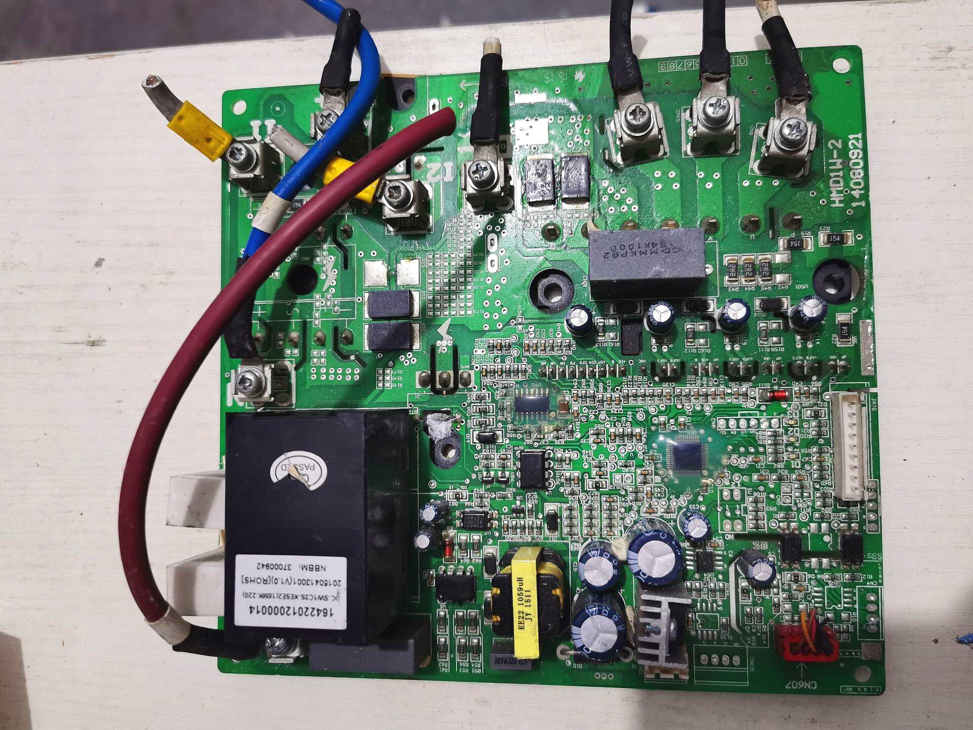 Oaks central air conditioning DC-SW1C3S-XESE2 (16MK-220) module HWD1W-2 14080921