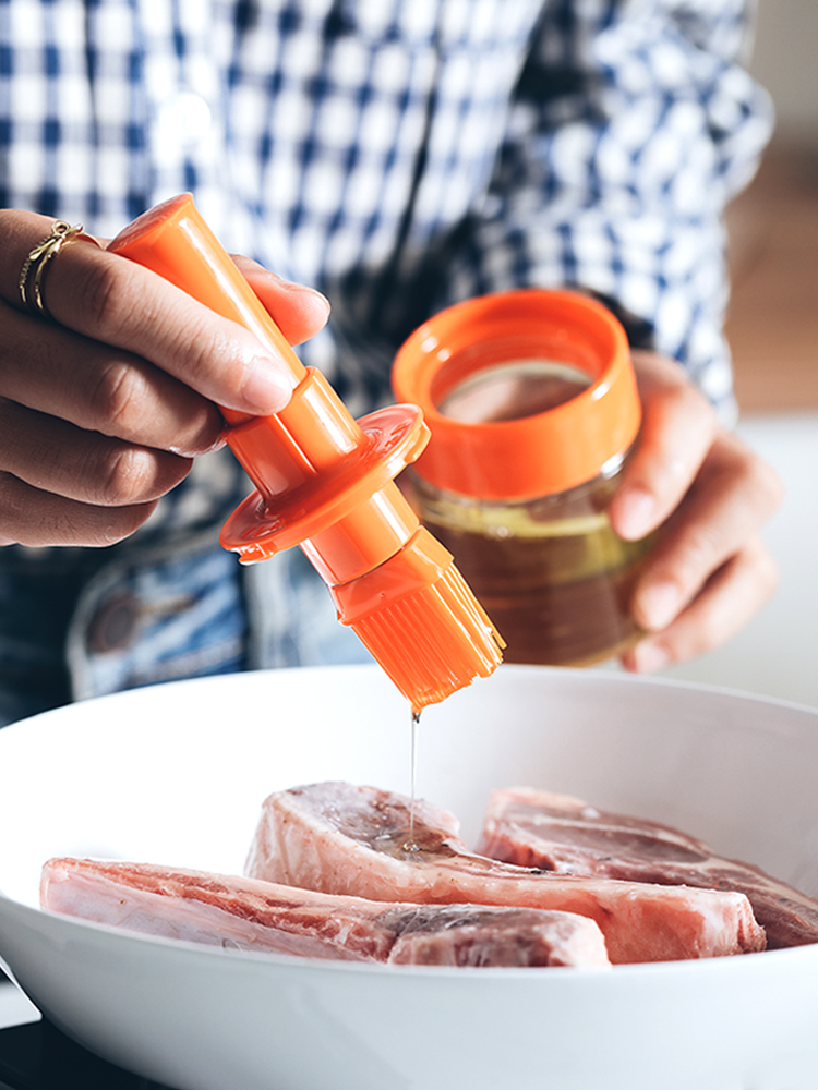 Japan ASVEL oil brush Silicone high temperature resistant bottle kitchen household fryer barbecue baking brush Pancake oil brush