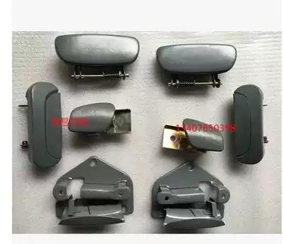 Hafei Zhongyi Songhua River Zhongyi Dali van door inside and outside handle handle buckle iron body plating paint