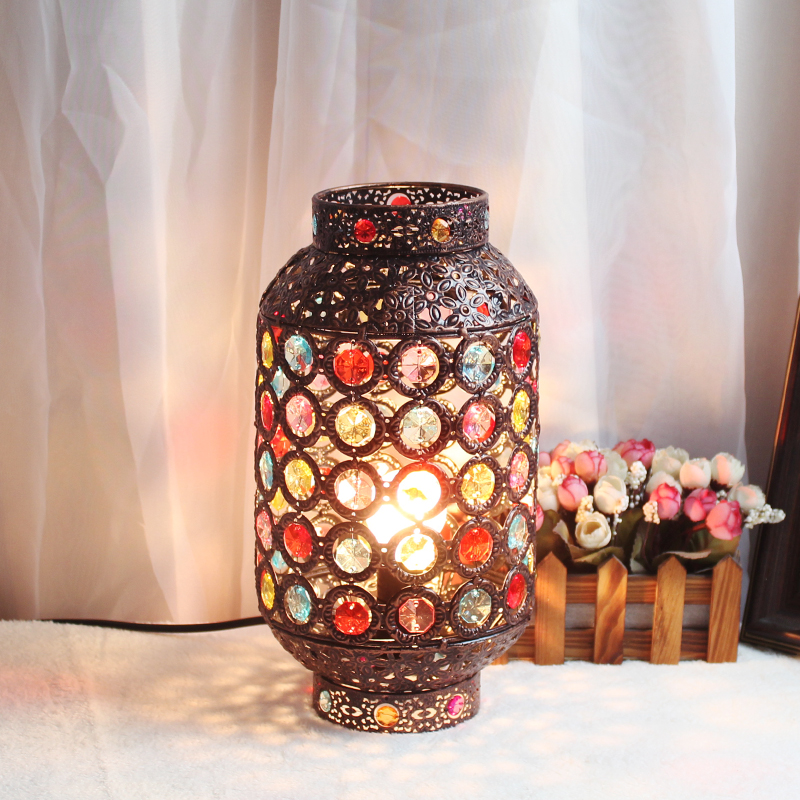 American Retro Warm Light Bedside Table Lamp Designer Personality Creative Folk Juku Decoration Bedroom Dining Room Handmade Light