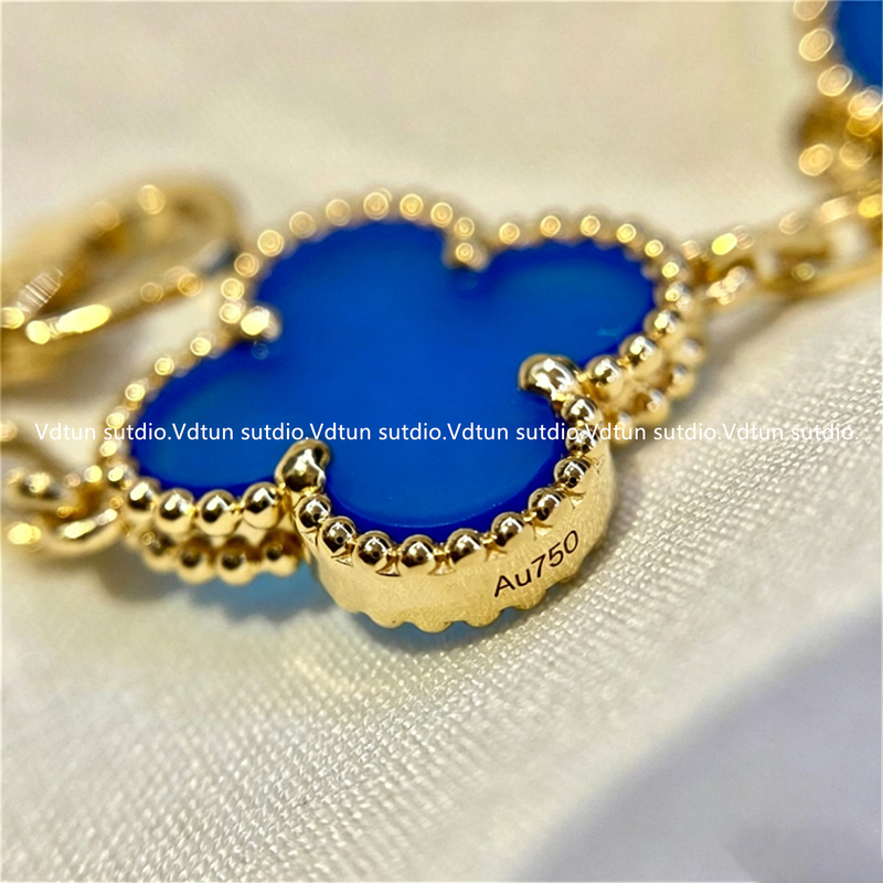 Vdtun Sutdio Five-Flower Bracelet 18K Blue Agate Four-Leaf Clover Purple Chalcedony Black Agate Jewelry Niche Luxury Vdtun Sutdio Five-Flower Bracelet 18K Blue Agate Four-Leaf Clover Purple Chalcedony Black Agate Jewelry Niche Luxury