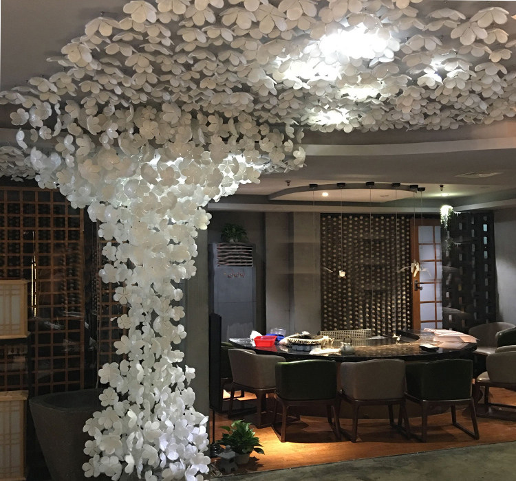 Spring aerial hanging glass flowers indoor pendant hotel shopping mall gold jewelry environment layout decoration simple