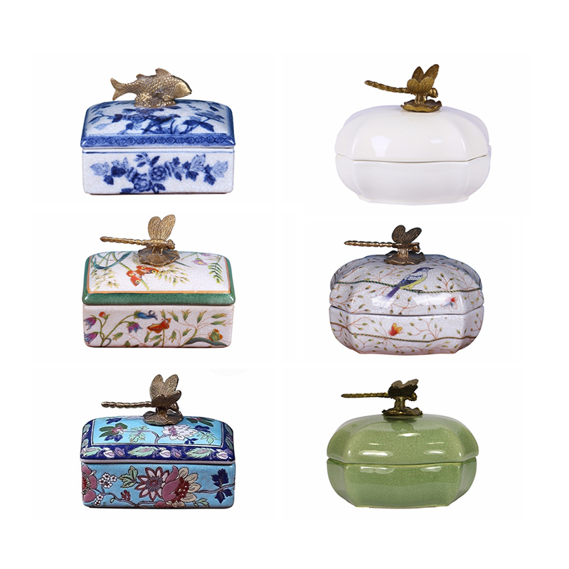 European and American style decoration case retro soft decoration style high-end gear extravagant first decorated case ceramic small pendulum piece jewelry box