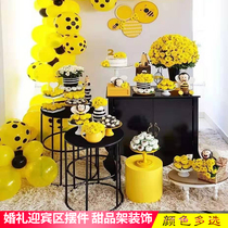 2019 New wedding props wrought iron hollow cylinder dessert table wedding welcome area window decoration ornaments