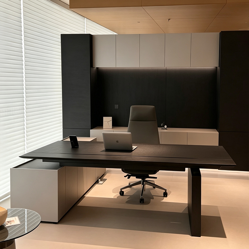 Modern Minimalist Black Solid Wood Office Desk, Light Luxury High-End Office Desk with Side Table, Computer Desk, Manager's Desk, Boss's Desk