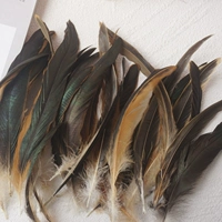 Натуральный цвет 20-25 петух 50 корней