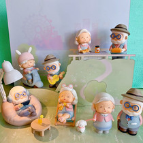 Warm modern elderly couple White Head Old Man old man desktop decoration wedding Valentines Day gift