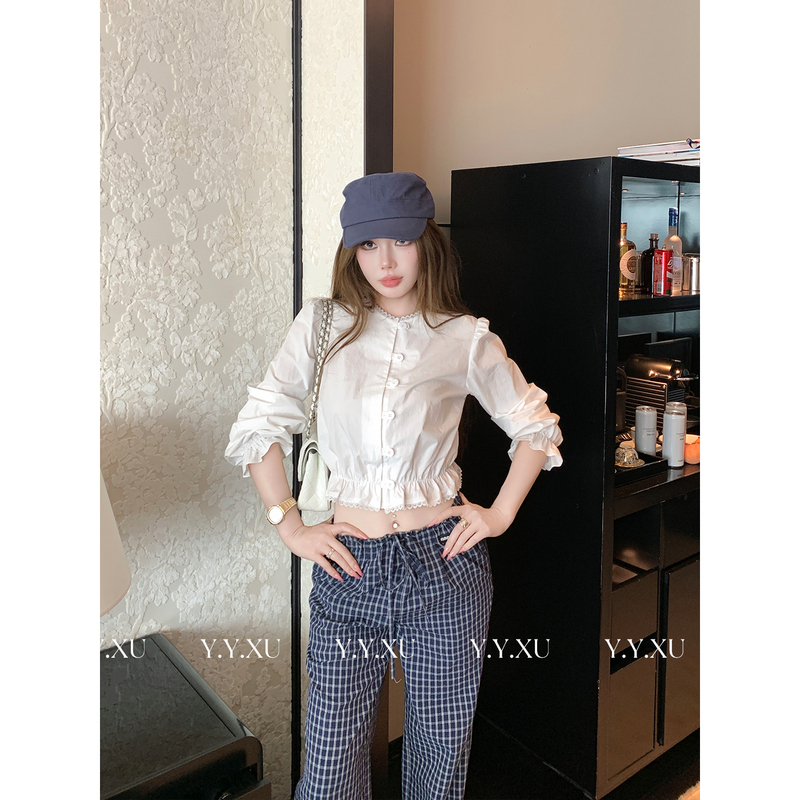 Yuan Yuan [Tea Break Love] White Shirt for Women, Autumn Thin Long-Sleeve French Lace Short Top Cs0323