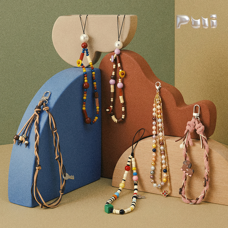 【Puui Original Phone Lanyard】Creative Heart-Shaped Transparent Trendy Ins-Style Phone Strap with Beaded Decorations and Candy Bean Sweater Accessories 【Puui Original Phone Lanyard】Creative Heart-Shaped Transparent Trendy Ins-Style Phone Strap with Beaded Decorations and Candy Bean Sweater Accessories