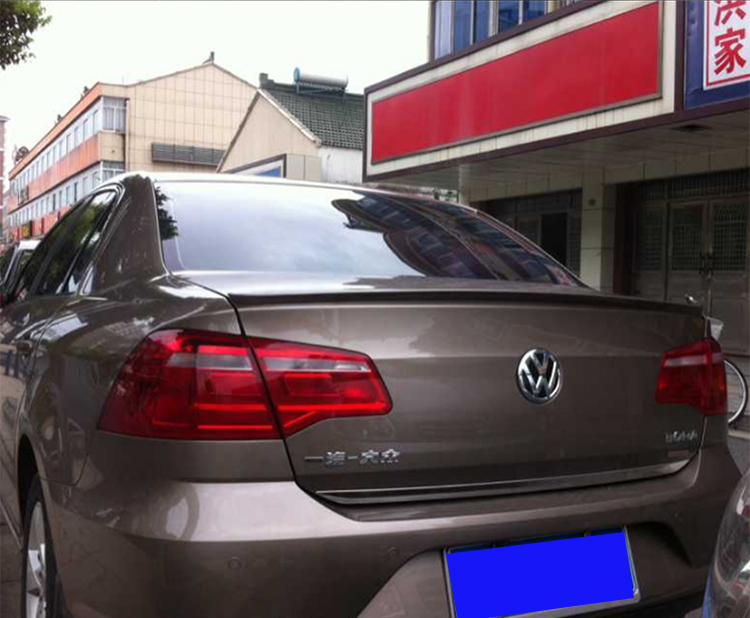 Đuôi xe Volkswagen sửa đổi 09-15 đuôi áp suất đặc biệt mới của Bora mà không cần đục lỗ với sơn - Sopida trên cánh lướt gió mazda 2