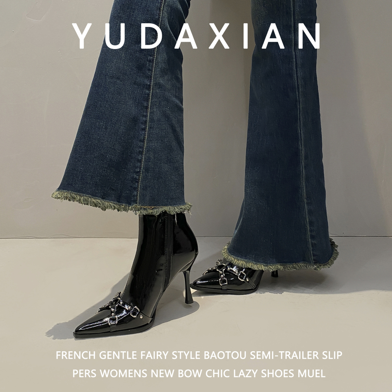 High-Heeled Pointed Toe Short Boots for Women, Stiletto Heel, Side Zipper, 2025 New Autumn and Winter High-Heeled Shoes, Black Patent Leather Slim Boots High-Heeled Pointed Toe Short Boots for Women, Stiletto Heel, Side Zipper, 2025 New Autumn and Winter High-Heeled Shoes, Black Patent Leather Slim Boots