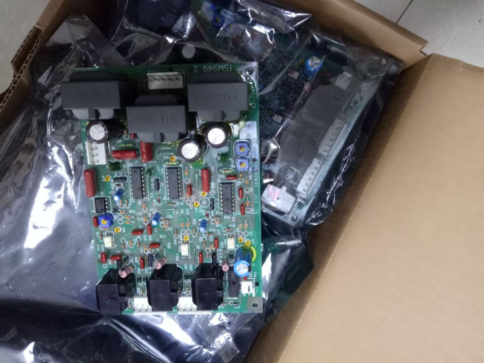 Panasonic welding machine YD-630SS trigger circuit board TSM9497 Panasonic original control circuit board TSM9497