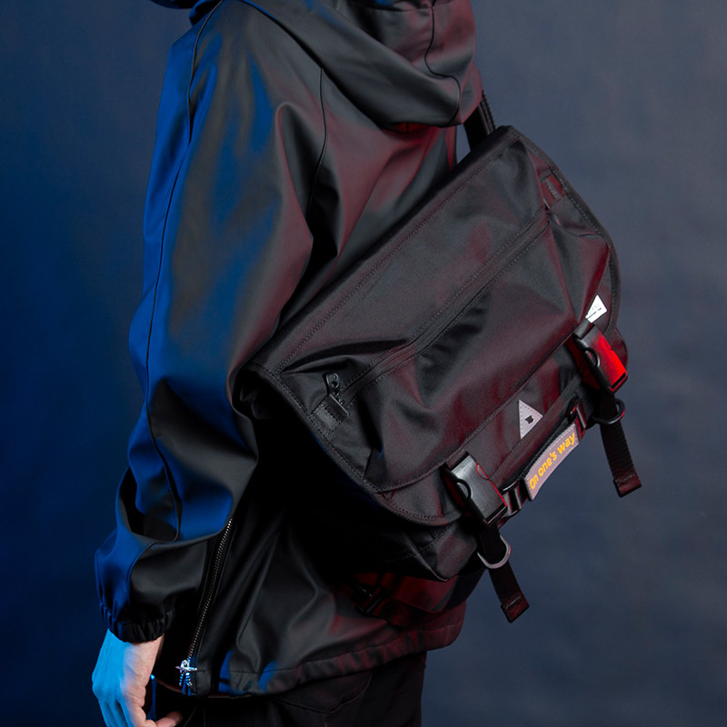 Hong Kong I Tgreg multifunctional tooling shoulder bag messenger bag men's sports youth bag trendy leisure backpack