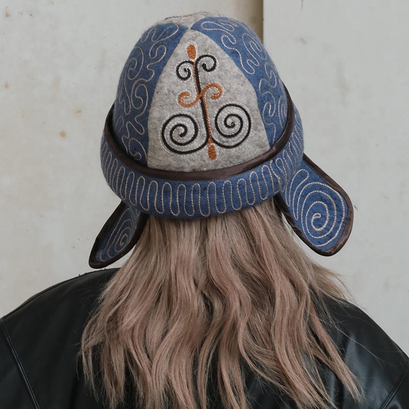 Kazakhstan Imported Nomadic Double-Eared Hat, Hand-Embroidered Felt, Heavy-Duty, Warm, Bohemian Style, Gift