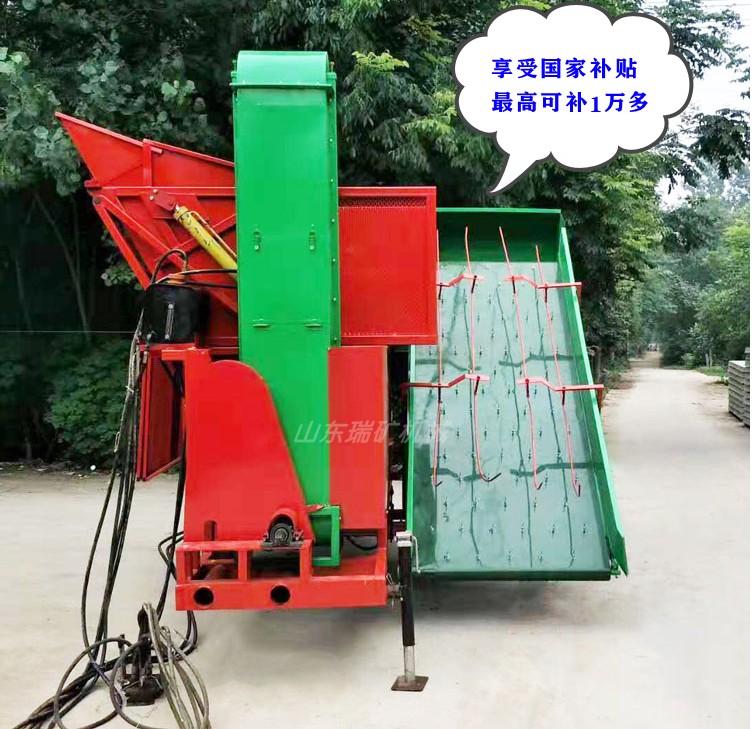 Automatic peanut picking machine Large peanut harvester Peanut combine harvester Fruit removal machine Commercial harvest