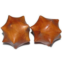  Pepper wood fitness ball Handball wooden ball massage ball Finger rehabilitation health ball to send gifts to the elderly