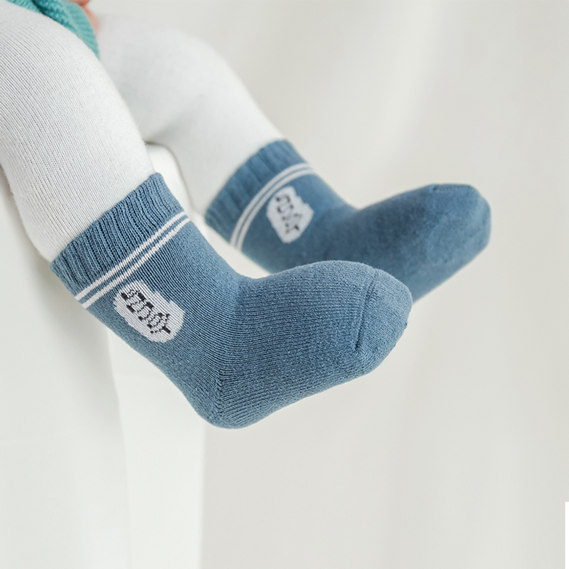 Children's socks autumn and winter thickened Terry socks Korean version of combed cotton boys and girls baby stockings winter