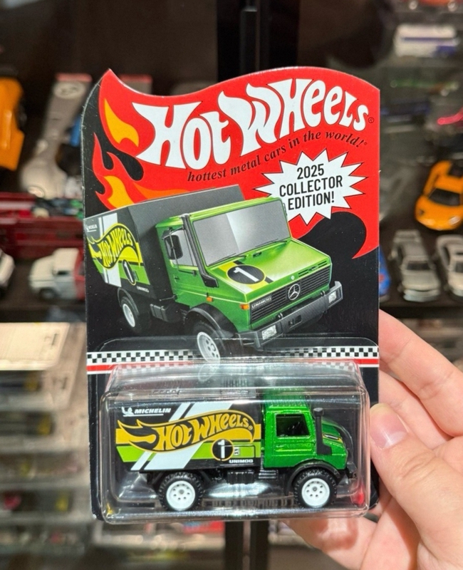 [Free Protective Case] Hot Wheels 2025 Collector's Edition Mercedes-Benz Unimog Realistic Alloy Car Model