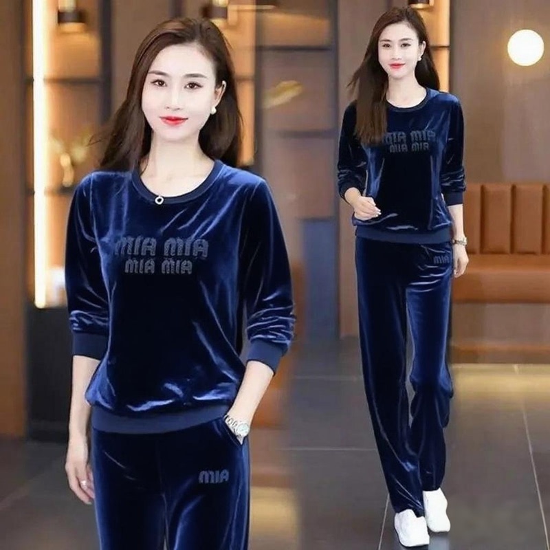 Velvet Tracksuit Set for Women 2025 Spring and Autumn New Fashion Casual Round Neck Sweatshirt Wide-Leg Pants Two-Piece Set Trendy