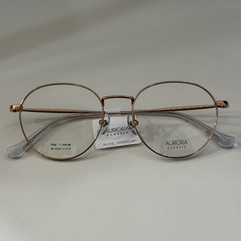 Aurora Fashion Titanium Eyeglass Frame Ar-6520 C02 Color Rose Gold Aurora Fashion Titanium Eyeglass Frame Ar-6520 C02 Color Rose Gold