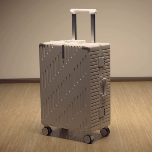 Чемодан, 18 дюймов