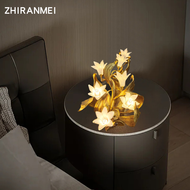 Light Extravagant Table Lamp High-end Petal Glazed Full Copper Living Room Decoration Vini Personality Designer Flowers Glass Led Lights-Taobao
