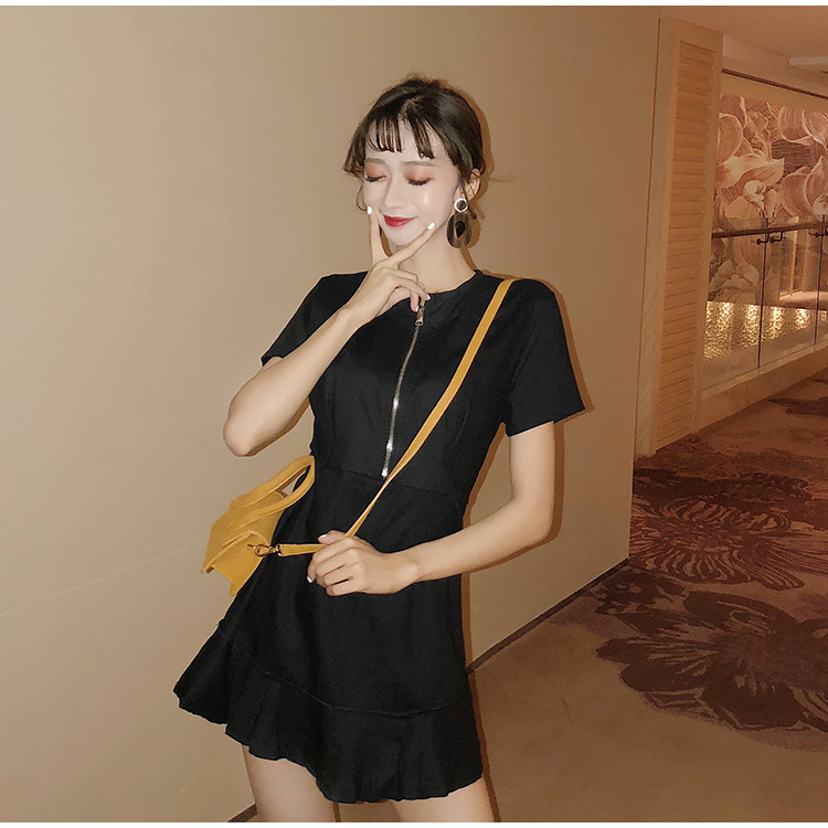 VK旗艦店 韓系荷葉邊裙子氣質純色短袖洋裝