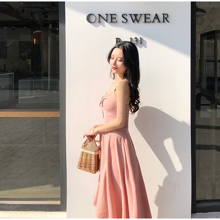 VK旗艦店 韓國風露肩收腰系帶修身性感吊帶無袖洋裝