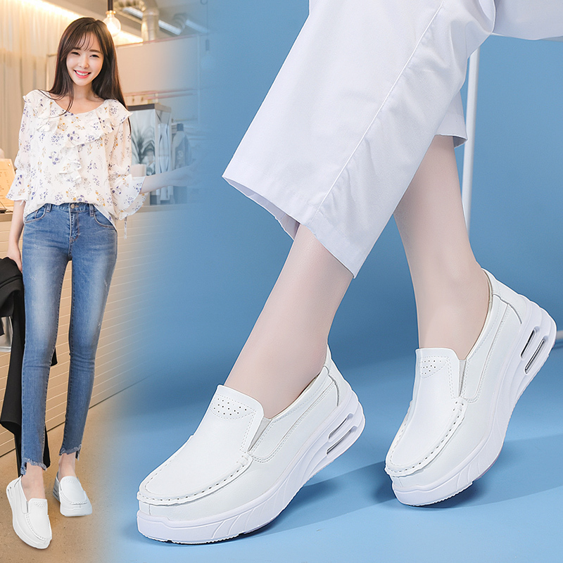 Spring and Autumn Slip-On Sports Casual White Shoes, Soft-Soled Thick-Soled Nurse Shoes, Large Size Work Shoes, Versatile Women's Shoes