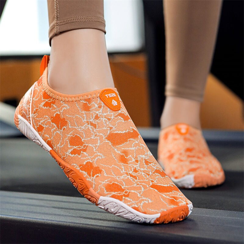 Indoor Fitness Shoes, Professional Training Shoes, Skipping Rope Sports Shoes, Shock-Absorbing Soft-Soled Non-Slip Running Shoes, Silent Yoga Shoes for Men and Women