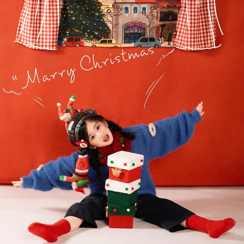 Christmas-Themed Versatile Knitwear for Boys and Girls, Stylish and Comfortable, Cute and Handsome Sweater Christmas-Themed Versatile Knitwear for Boys and Girls, Stylish and Comfortable, Cute and Handsome Sweater