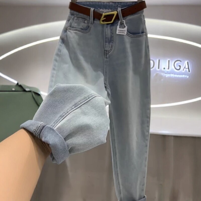 春のトレンド、洋ナシ体型、プラスサイズ、小柄な女性向けのハーレムダッドジーンズ、スリムに見えるテーパードキャロットパンツ