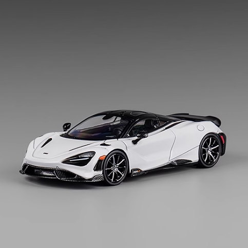 Cm 1:64 Mclaren Mclaren 765Lt White Sports Car with Interchangeable Wheels Alloy Car Model