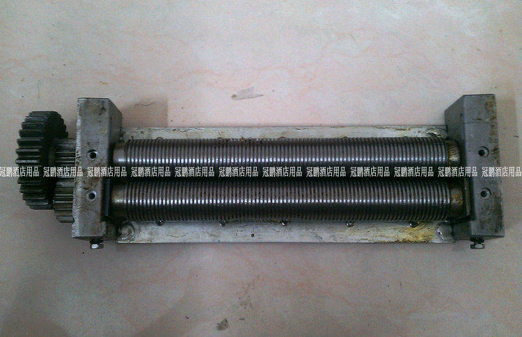 Original cross - press machine MT - 30 press knife cutting knife MT30 face comb seat accessories