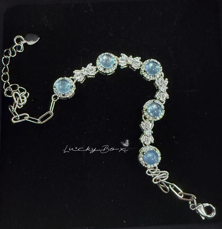 Dream Blue Sea Original Design Natural Ice-Clear Aquamarine S925 Sterling Silver Fugitive Princess Bracelet with Super Hydrating Properties