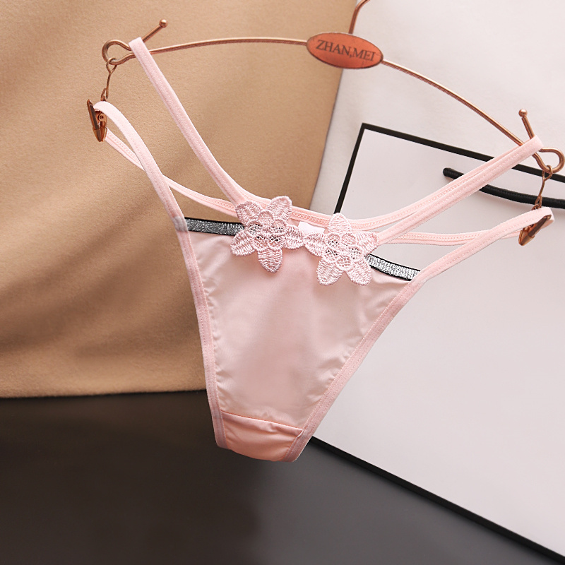2023 New Ice Silk Panties Low-Rise Seamless Hollow-Out Thin Strap Cotton Crotch Japanese Style Pure Desire Embroidered Floral Thong
