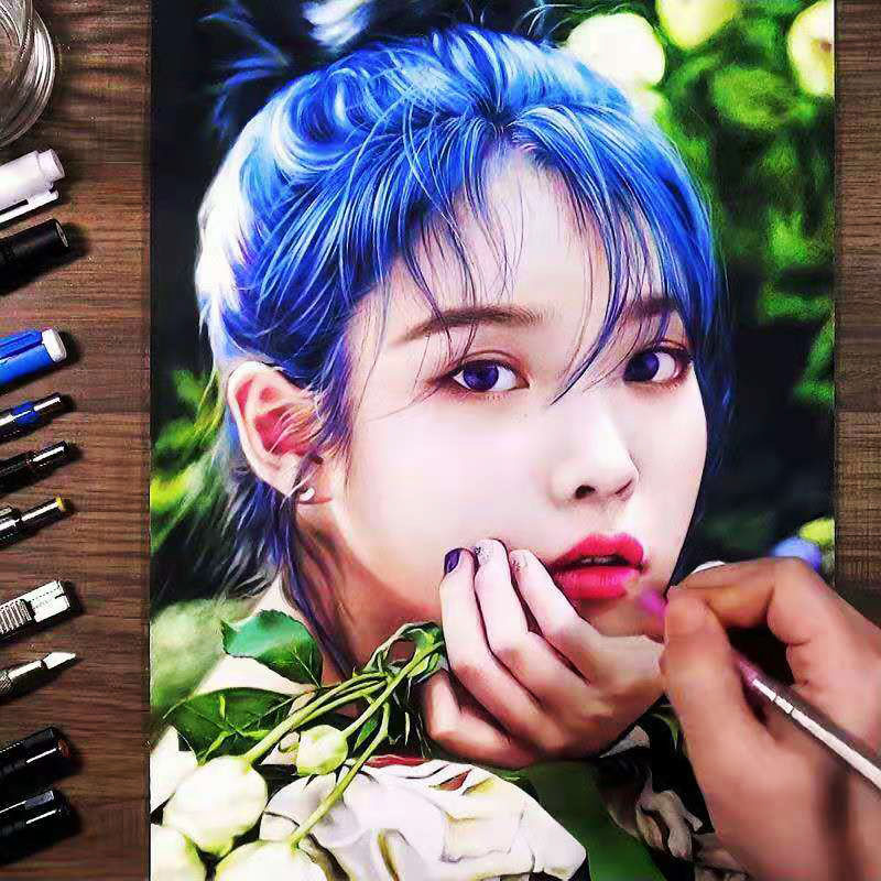 Sketch Sketch Hand Painted Portrait Custom Live-action Photos Characters Painting Avatars Portrait portrait Colour Pencil Comic Self Portrait