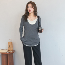 孕妇春装针织打底衫潮妈时尚休闲2024新款百搭假两件V领上衣春秋