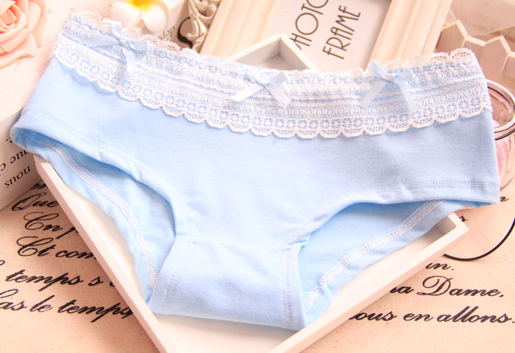 Cotton vải màu rắn bông cô gái ren side low eo sinh viên dễ thương triangle ladies underwear khuyến mãi bán buôn