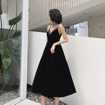 Evening dress black dress 2020 new banquet temperament Noble host dress woman simple and generous