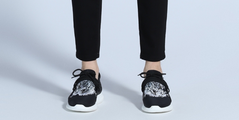 TRENDIANO quần áo nam mùa xuân mới thêu thủy triều ren thể thao giày thấp giày nam 3JA1518040 giày thể thao adidas nam