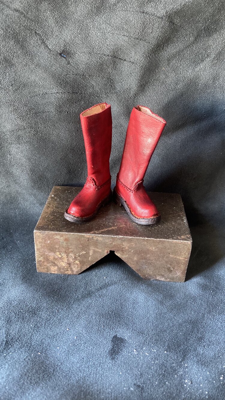 1:6 female soldier small cloth meat and meat riding boots meat and small cloth leather goods customization