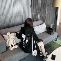 CHICYOU (study rich second generation) mt boy series hooded casual fashion black Gray comfortable sweater