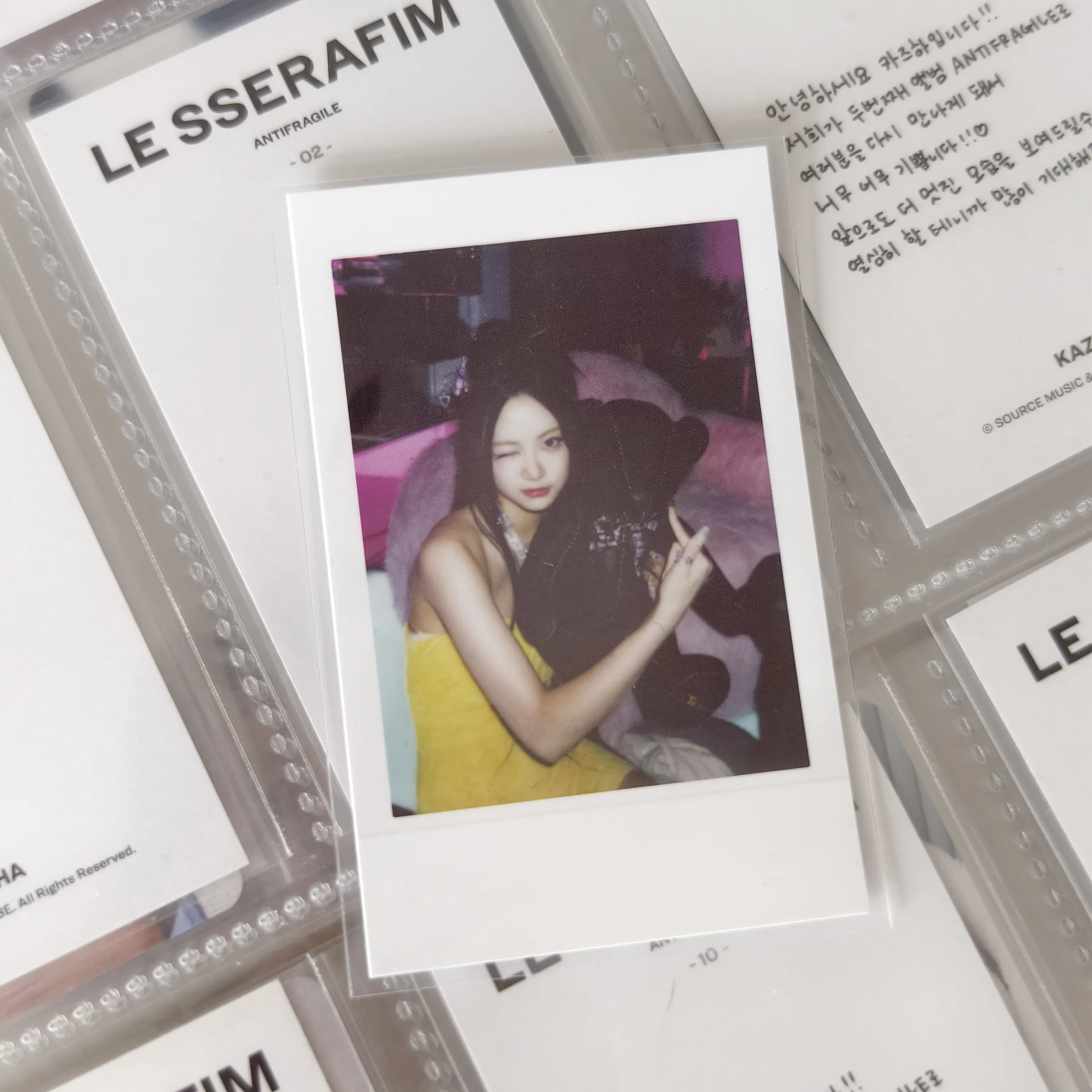 Бесплатная доставка без претензий Lesserafim Blade FimsClub Flash Surrounding Official Baby Crazy Gold Source KPOP Женская команда