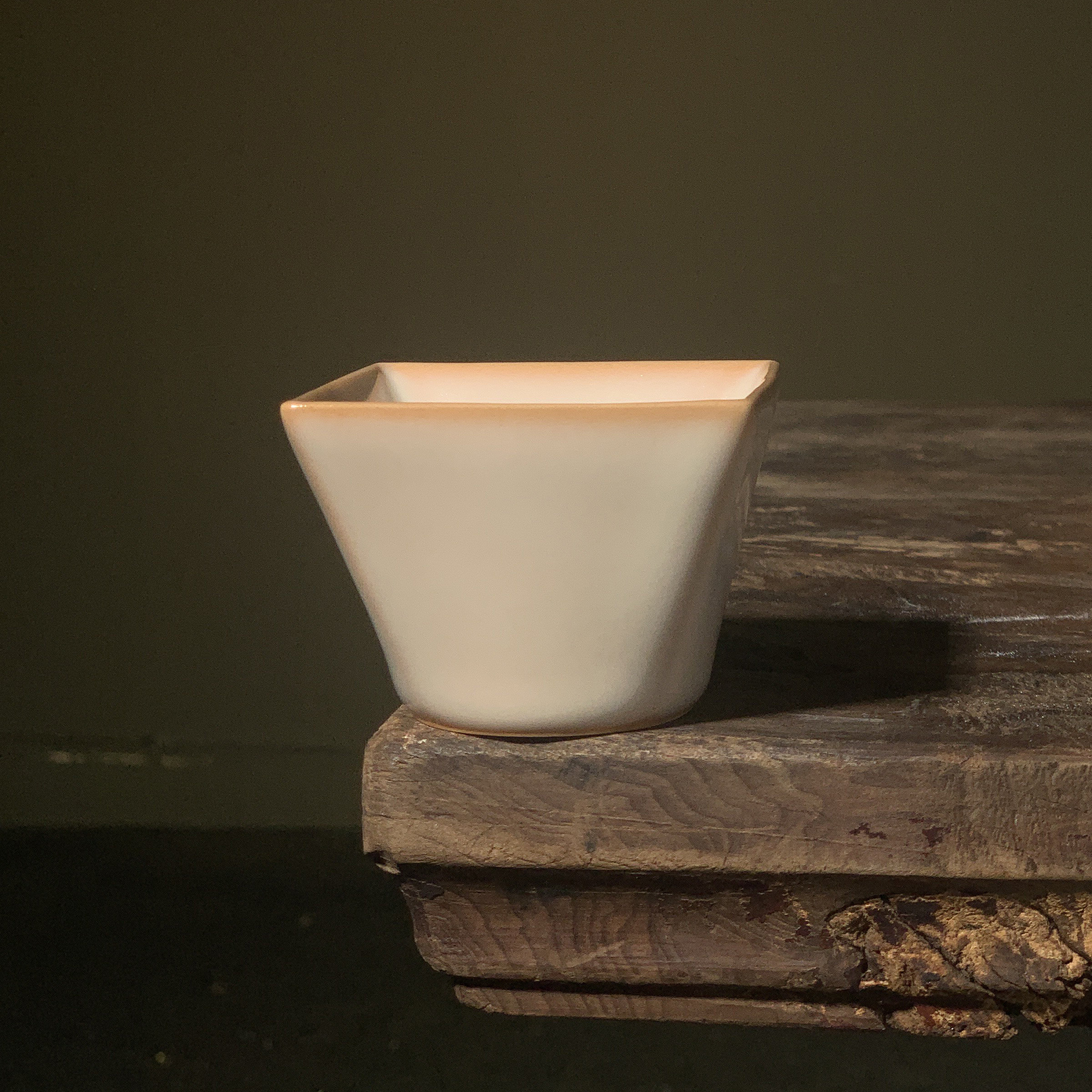 Green porcelain tea cup Longquan Disciples Pig Oil Glazed Cups Light Extravagant high-end single cup Gongfu Tea Suits Single Cup Master Cup-Taobao